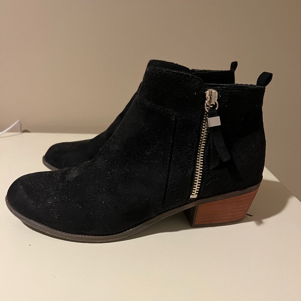 Dr. Scholl's Suede Ankle Boots/Booties
